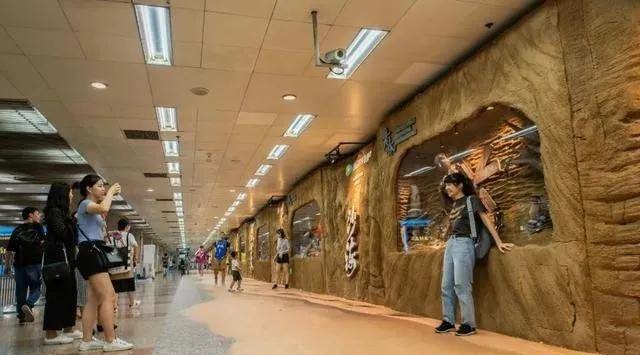 唯有這些抓人眼球的室外標識才配叫創(chuàng)意！廣告主也滿意7