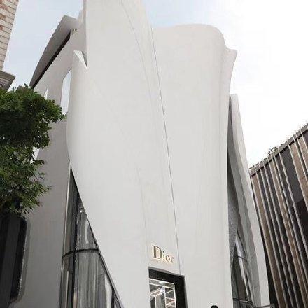 這才是奢侈品門頭？4