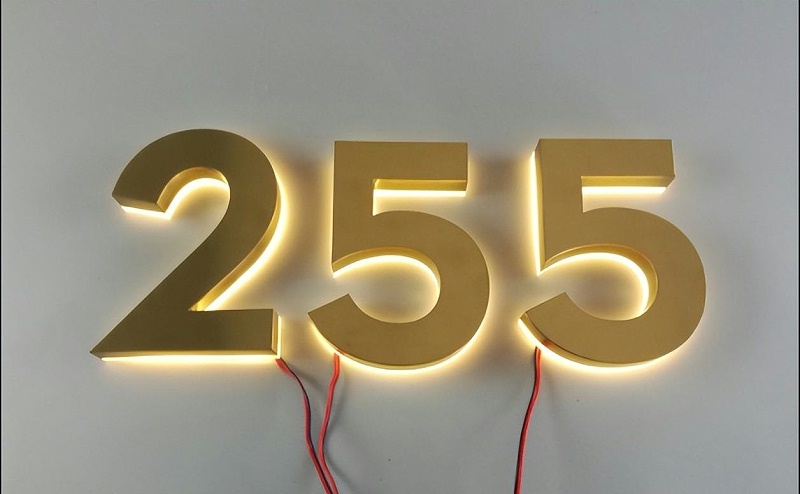 標(biāo)牌發(fā)光字如何抉擇適合本身商鋪裝潢格調(diào)的燈火色溫？4